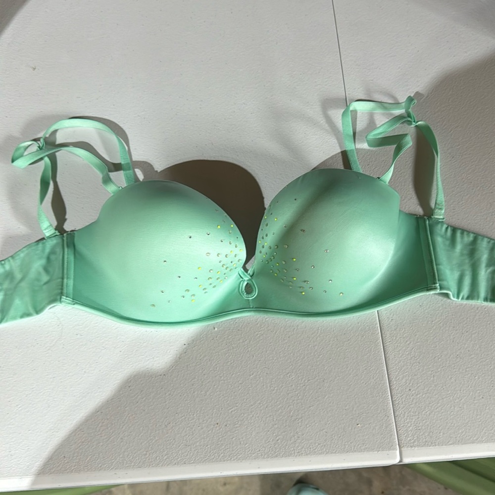 Victoria’s Secret bra
